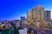 سانت ريجيس عمّان Hotels near قرية الصويفية مول