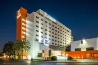 Real Inn Tijuana by Camino Real Hoteles Отели рядом с достопримечательностью «Парк Ломас де Сан Педро»