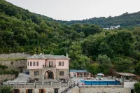 Elysian Luxury Villa Pelion Hotels in Mouresi