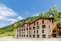 Apartamentos Prat de les Molleres Hoteles en Canillo