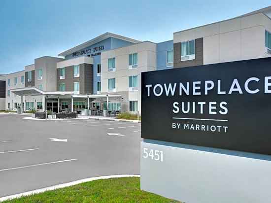 TownePlace Suites Sarasota Bradenton West Hotel Exterior