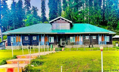 Pine View Resort Hotels in Baramulla