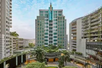 Sheraton Surabaya Hotel and Towers Hotel dekat AGEN TELUR ASIN SURABAYA