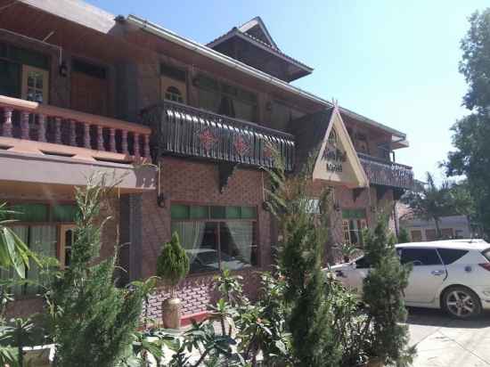 Golden Fish Motel Hotel Exterior