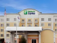 Holiday Inn Express & Suites Mooresville - Lake Norman Hotels in Mooresville