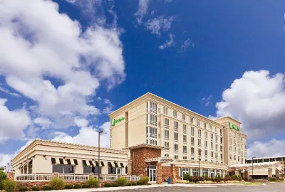 Holiday Inn Ardmore I-35 Hotels near Ardmore Public Library