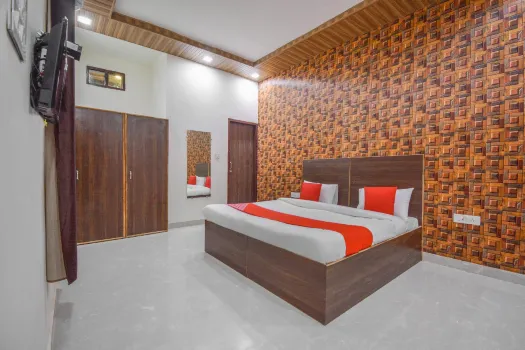 OYO 49906 Hotel Discovery Inn Hotels near Bus Station Phagwara