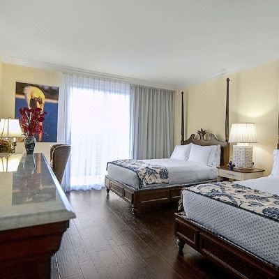 Deluxe Room, 2 Double Beds, Lake View Inn at Pelican Bay Promo Code