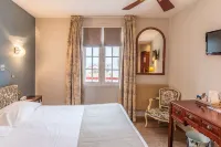 Hôtel la Marisa Grande Plage Các khách sạn ở Saint-Jean-de-Luz