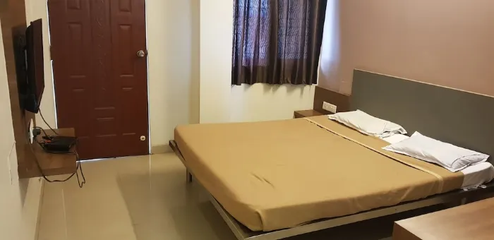 Hotel Bhagwati Lodging Hotels near Hotel Nilesh 2 Star