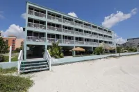 Barefoot Beach Club Hotels in Madeira Beach