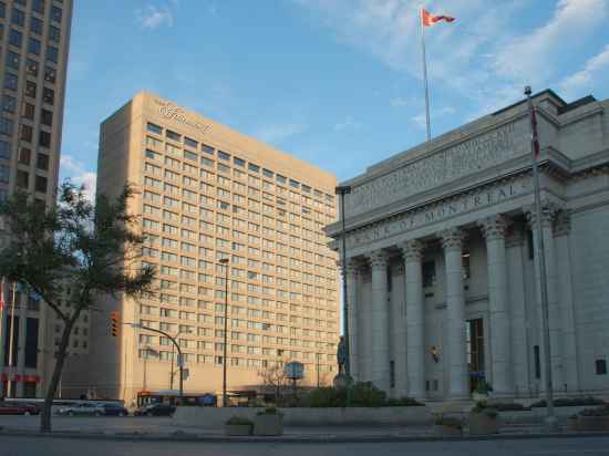 Fairmont Winnipeg Hotel Exterior