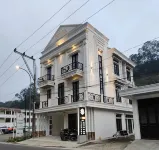 Roadside villa Hotels in Kejajar