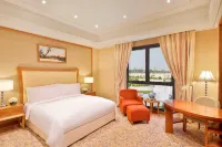 The Ritz-Carlton, Riyadh Hotels near Sultan Gardens Center