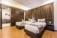 Prominent Corporate Residency Hotels near Mahudi Jain Temple