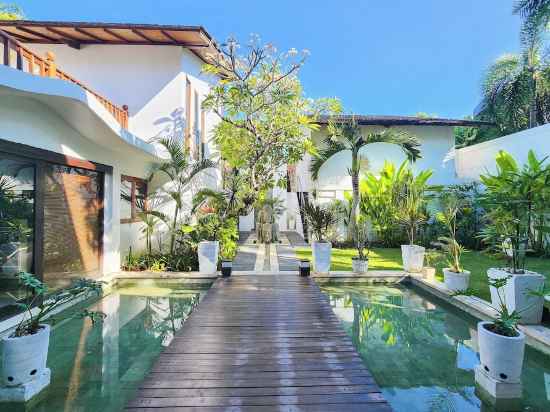 Villa Casis by Nagisa Bali Hotel Exterior