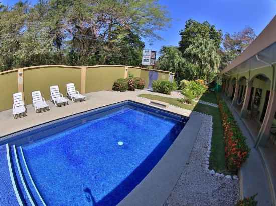 Nicely Priced Hotel Room with 2 Beds in Potrero with Pool - TV and AC Fitness & Recreational Facilities