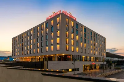 Mövenpick Hotel Stuttgart Messe & Congress Hotels near Oberaichen