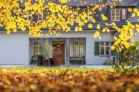 Seegut Zeppelin Hotels in der Nähe von Serbisch-Orthodoxe Kirchengemeinde