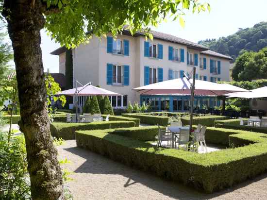 La Pyramide - Hôtel Restaurant (Isère) Hotel Exterior