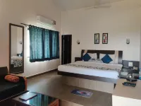 Nakshatra Beach Resort Hotels near Salbai-Somaya Devata Temple