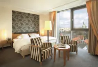 Best Western Plus Arosa Hotel Hotels near Drei-Hasen-Fenster