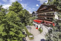 Hotel Furian Hotel dekat Schafberg Mountain