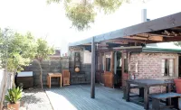 The Yard - Hostel Hotels in Grabouw