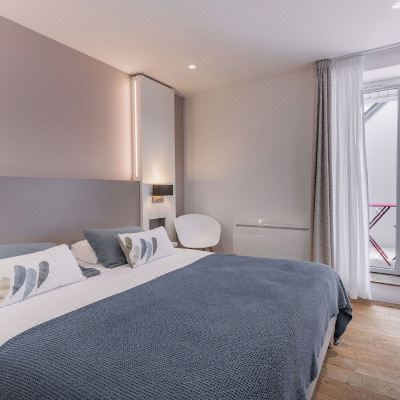 Superior Double Room Citotel le Cornouaille Hotel Promo Code