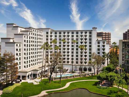 Costa Mesa Marriott Hotel Exterior