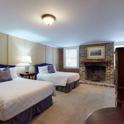 Traditional Double Room The Presidents' Quarters Inn Promo Code