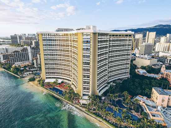 Sheraton Waikiki Beach Resort Hotel Exterior