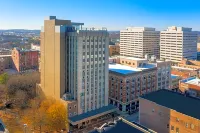 Embassy Suites by Hilton Knoxville Downtown Hotels near University of Tennessee