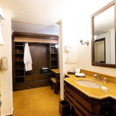 Darbari Suite - Royal Suite Non smoking Fort Jadhavgadh Pune Promo Code