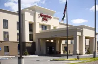 Hampton Inn Rock Springs Hotels near Boars Tusk,