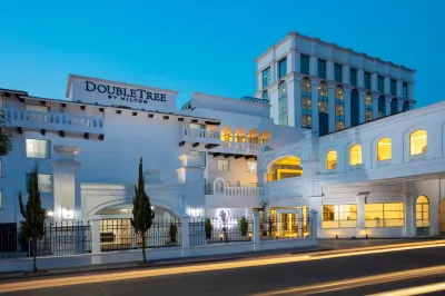 DoubleTree by Hilton Toluca Hotels near Expo Santa Fe Mexico