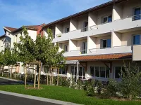 Hotel le Chatard Hotels in Tarare