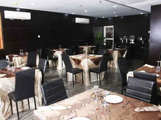 Aerol Hotel and Suites - Single Classic Dining/Meeting Rooms