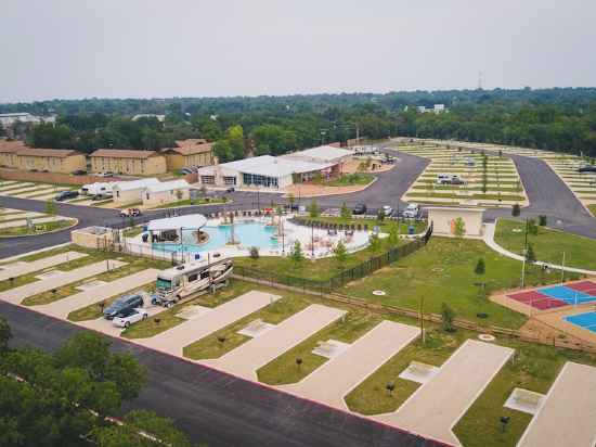 Camp Landa Resort Fitness & Recreational Facilities