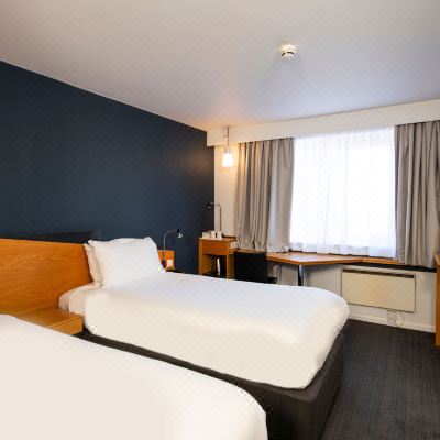 Twin Room Holiday Inn Express Exeter, an IHG Hotel Promo Code