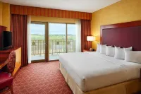 Embassy Suites by Hilton Charlotte Concord Golf Resort & Spa فنادق في كونكورد