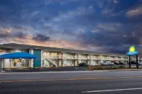 Days Inn by Wyndham Apopka/Orlando Hotels in Apopka