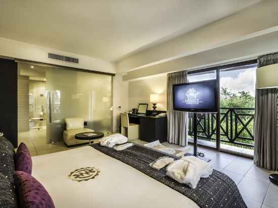 Labadi Beach Hotel Rooms