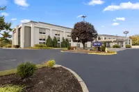 Hampton Inn Milford Hotels in Milford