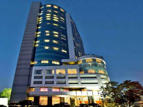 The Westin Dhaka Hotel Exterior