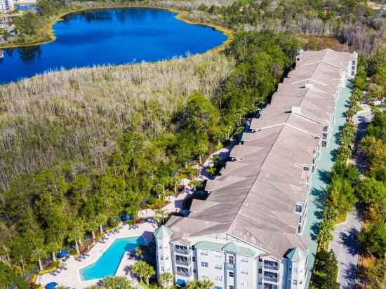 Bright 2Br Condo with Pool and Hot Tub - Near Disney Hotel Exterior