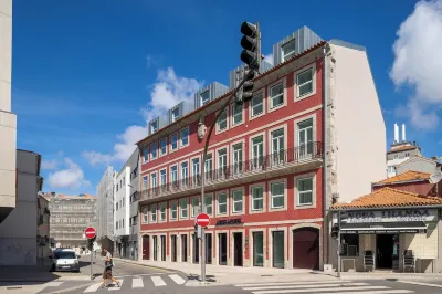 Arts Hotel Porto, Tapestry Collection by Hilton Hoteles cerca de Ribeira District