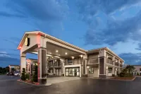 Super 8 by Wyndham Prattville Montgomery Hotels near Belk