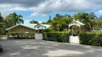 Hilltop Hideaway Hotels in Coolum Beach