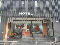 Allbes Parklands Hotel Hotels near Surau Hj Saliman Jln Sempadan